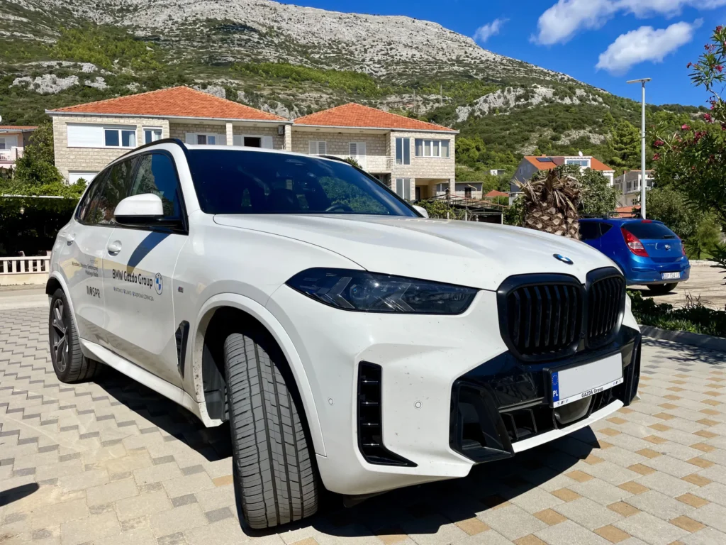 BMW X5 xDrive 3.0d – luksusowy suv premium z mocą i wszechstronnością